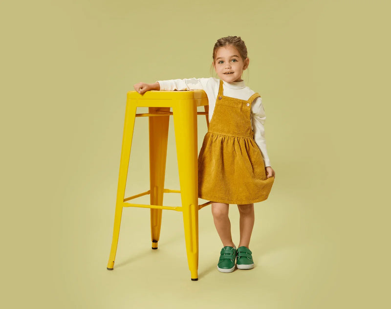 Girl wearing Ten Little Everyday Original - Emerald Green. Available at www.tenlittle.com