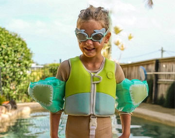 Baby orders swim vest