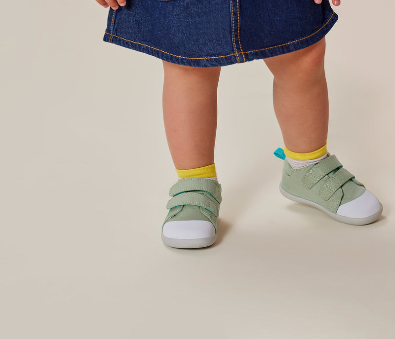 ten-little-kids-toddler-shoes-first-walkers-sage-green-girl1.png